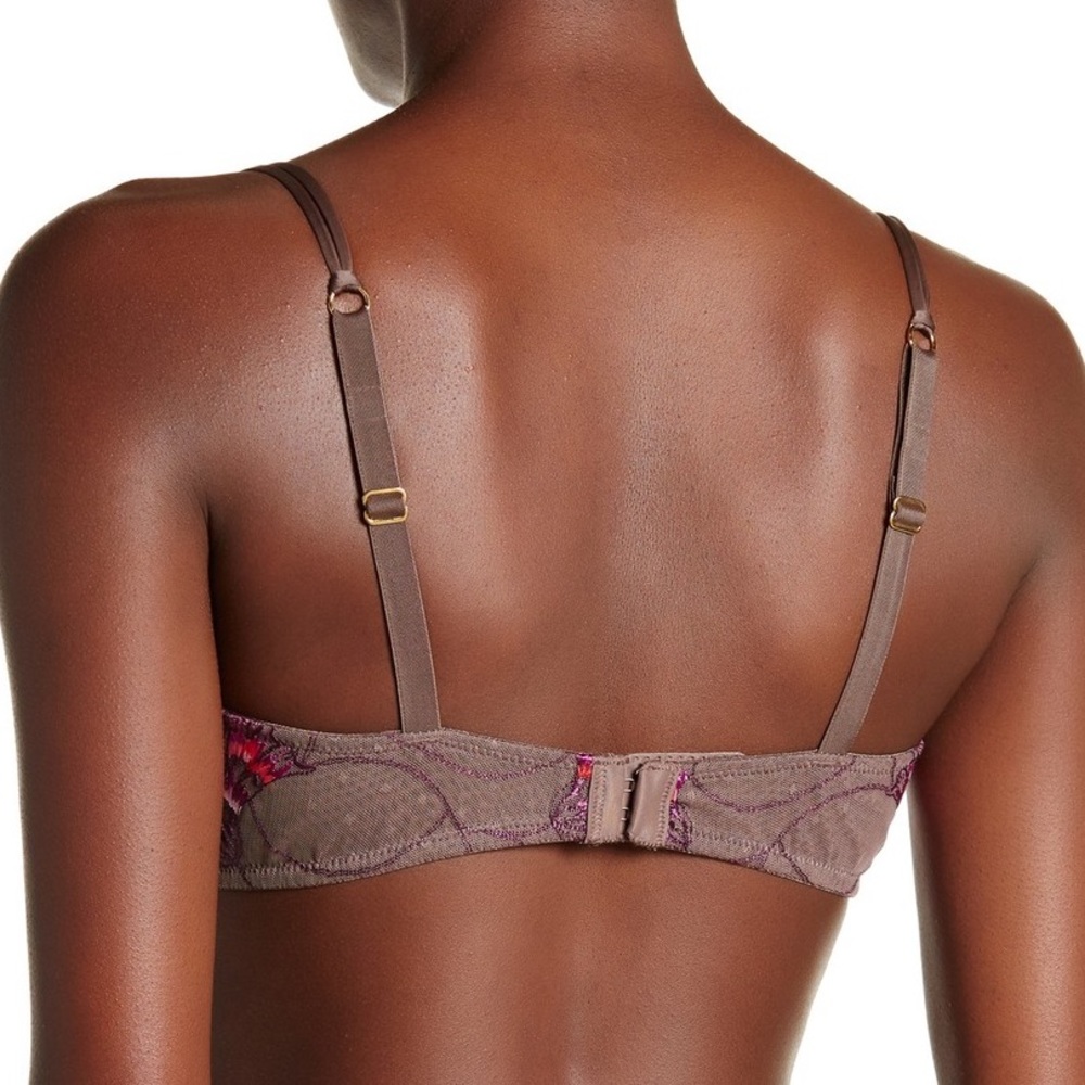 *NWT* Wacoal Dahlia Underwire Bra - Picture 2 of 2
